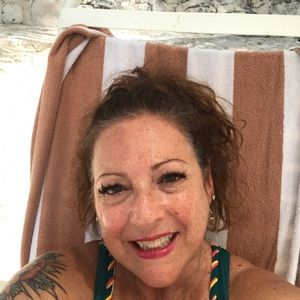 Meet your Posher, Rita